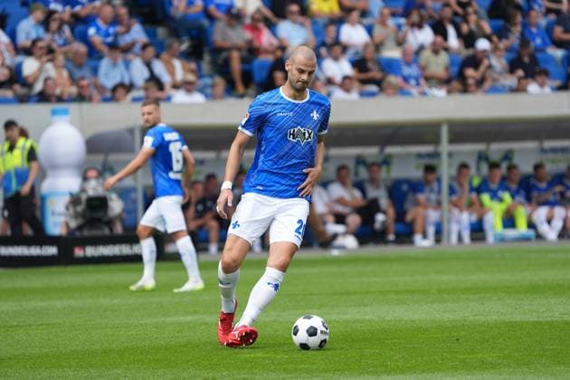 Aleksandar Vukotic (SV Darmstadt 98, 20) - 04.08.2024 2. Bundesliga, Saison 24 25: SV Darmstadt 98 vs Fortuna Düsseldorf, Stadion am Boellenfalltor, emonline, emspor,