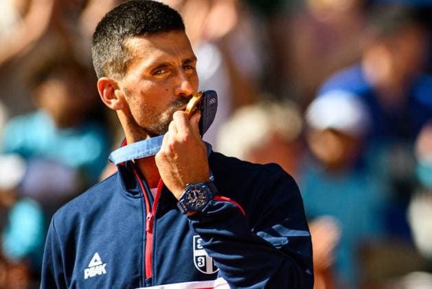 Bilder des Jahres 2024, Sport 08 August Sport Themen der Woche KW31 Sport Bilder des Tages PARIS, FRANCE - 4 AUGUST, 2024: DJOKOVIC Novak Champion, Men s Singles Gold Medal Match, Olympic Games, Olympische Spiele, Olympia, OS 2024  Copyright: xVITALIIxKLIUIEVx