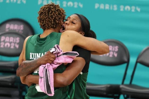 JEUX OLYMPIQUES PARIS 2024 PHOTOPQR VOIX DU NORD Ludovic Maillard ; 04 08 2024 ; Villeneuve d ascq le 04 08 2024 basket femmes JOIE NIGERIA gagne et s est qualifie pour les quarts de finale a paris contre CANADA stade pierre mauroy. LA VOIX DU NORD PHOTO LUDOVIC MAILLARD - The Paris 2024 Summer Olympic Games, Olympische Spiele, Olympia, OS (Jul 26-Aug 11, 2024).