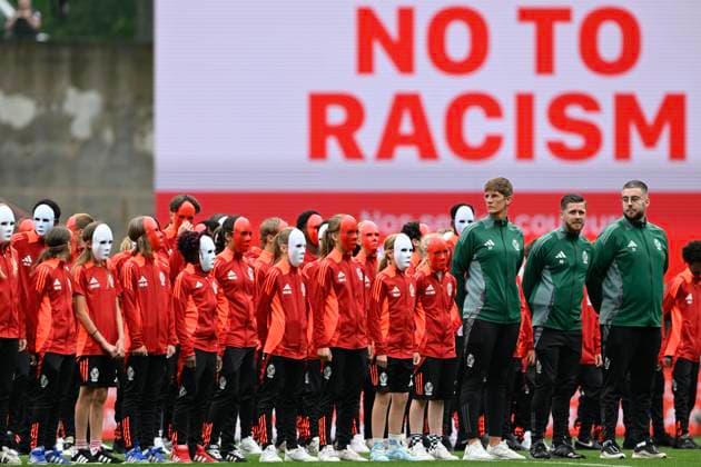 Sport Themen der Woche KW31 Sport Bilder des Tages Standard de Liege v Club Brugge - Jupiler Pro League LIÈGE, BELGIUM - AUGUST 04 : Action No To Racism ahead the Jupiler Pro League match between Standard de Liege and Club Brugge on August 4, 2024 in Liège, Belgium, 04 08 2024 Liège Belgium  Copyright: xDhax