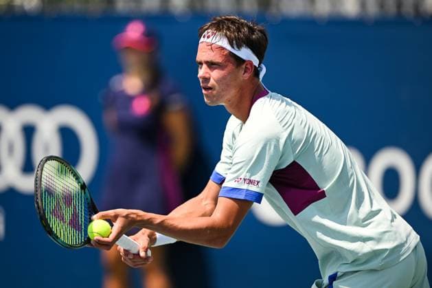 ATP, Tennis Herren National Bank Open 2024 MONTREAL, QC, CANADA - AUGUST 04: Daniel Altmaier (GER) serves the ball during a qualifying round match at ATP National Bank Open on August 04, 2024 at IGA Stadium in Montreal, QC, Canada (Photo by David Kirouac) Copyright: xBEAUTIFULxSPORTS Kirouacx