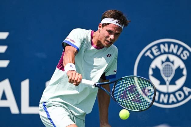 ATP, Tennis Herren National Bank Open 2024 MONTREAL, QC, CANADA - AUGUST 04: Daniel Altmaier (GER) returns the ball during a qualifying round match at ATP National Bank Open on August 04, 2024 at IGA Stadium in Montreal, QC, Canada (Photo by David Kirouac) Copyright: xBEAUTIFULxSPORTS Kirouacx