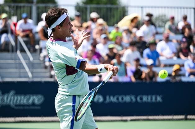 ATP, Tennis Herren National Bank Open 2024 MONTREAL, QC, CANADA - AUGUST 04: Daniel Altmaier (GER) returns the ball during a qualifying round match at ATP National Bank Open on August 04, 2024 at IGA Stadium in Montreal, QC, Canada (Photo by David Kirouac) Copyright: xBEAUTIFULxSPORTS Kirouacx