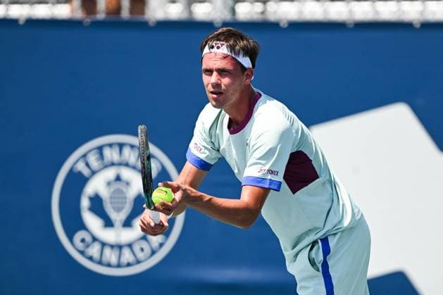 ATP, Tennis Herren National Bank Open 2024 MONTREAL, QC, CANADA - AUGUST 04: Daniel Altmaier (GER) serves the ball during a qualifying round match at ATP National Bank Open on August 04, 2024 at IGA Stadium in Montreal, QC, Canada (Photo by David Kirouac) Copyright: xBEAUTIFULxSPORTS Kirouacx