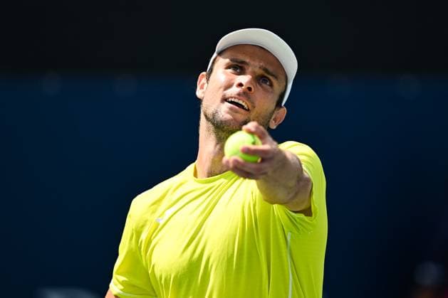 MONTREAL, QC - AUGUST 04: Arthur Rinderknech (FRA) serves the ball during a qualifying round match at ATP, Tennis Herren National Bank Open on August 04, 2024 at IGA Stadium in Montreal, QC (Photo by David Kirouac Icon Sportswire) TENNIS: AUG 04 National Bank Open EDITORIAL USE ONLY Icon240804014
