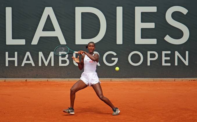 WTA, Tennis Damen Turnier 125, ECE Ladies Hamburg Open, 1. Runde: Noma Noha Akugue (Hamburg Deutschland).