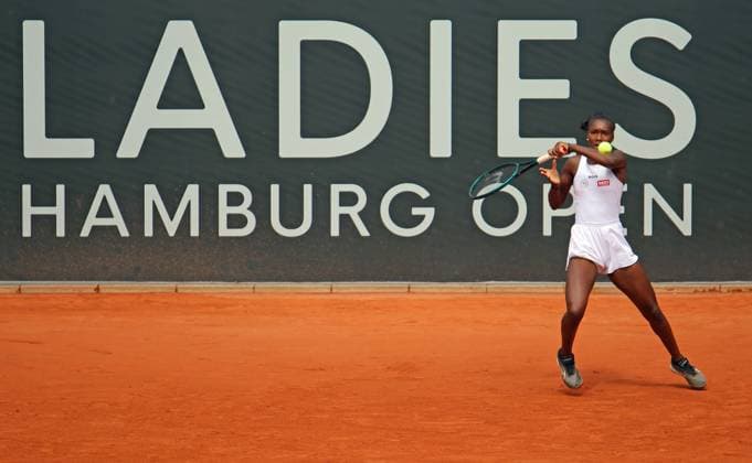 WTA, Tennis Damen Turnier 125, ECE Ladies Hamburg Open, 1. Runde: Noma Noha Akugue (Hamburg Deutschland).