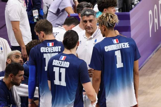 JEUX OLYMPIQUES PARIS 2024 PHOTOPQR LE PARISIEN Olivier Arandel ; Paris ; 05 08 2024 ; 05 08 2024 - Paris - JO Paris 2024 - Volleyball (H) 1 4 de finale - France Allemagne - Arena Paris Sud 1 - Porte de Versailles - LP Olivier Arandel Andrea Giani - The Paris 2024 Summer Olympic Games, Olympische Spiele, Olympia, OS (Jul 26-Aug 11, 2024).