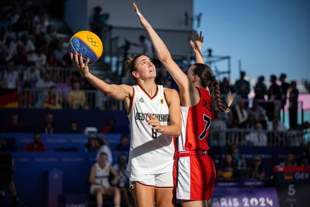 Olympische Spiele Paris 2024 Basketball 3x3 Paris 05.08.2024 Halbfinale Frauen Damen Deutschland (GER) - Kanada (CAN) Deutschland gewinnt das Halbfinale mit 16:15 und steht im Finale