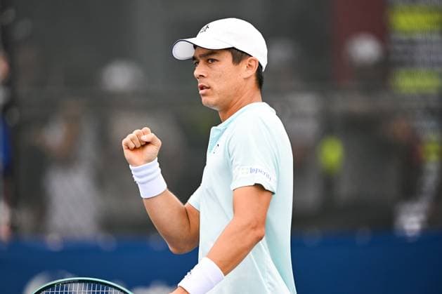 MONTREAL, QC - AUGUST 05: Mackenzie Mcdonald (USA) reacts after scoring a point during a qualifying round match at ATP, Tennis Herren National Bank Open on August 05, 2024 at IGA Stadium in Montreal, QC (Photo by David Kirouac Icon Sportswire) TENNIS: AUG 05 National Bank Open EDITORIAL USE ONLY Icon240805012