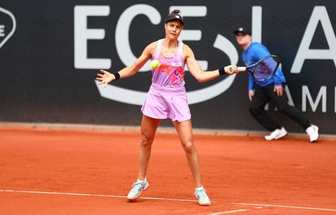 05.08.2024, xcex, GER, Hamburg, Rothenbaum, Central Court, Tennis, Damentennis, WTA, Tennis Damen 125, ECE Ladies Hamburg Open, Marie Benoit (BEL)