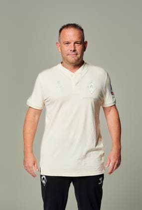 offizieller Portraittermin SV Werder Bremen 2024 2025 Tom Cichon (Werder Bremen Co-Trainer) 1.BL Porträttermin 2024 2025,