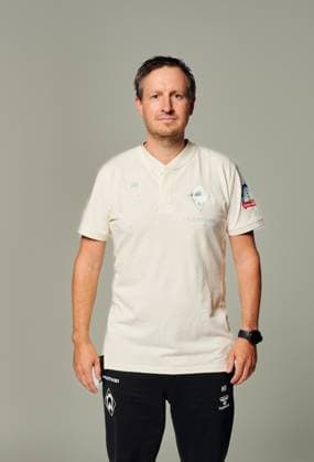 offizieller Portraittermin SV Werder Bremen 2024 2025 Hannes Drews (Co-Trainer SV Werder Bremen), 1.BL Porträttermin 2024 2025,