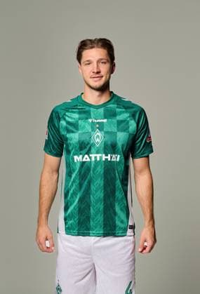 offizieller Portraittermin SV Werder Bremen 2024 2025 Niklas Stark (Werder Bremen 04); 1.BL Porträttermin 2024 2025,