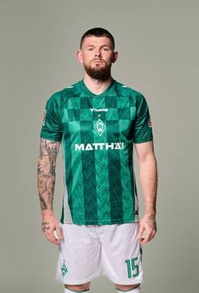 offizieller Portraittermin SV Werder Bremen 2024 2025 Oliver Burke (Werder Bremen 15); 1.BL Porträttermin 2024 2025,