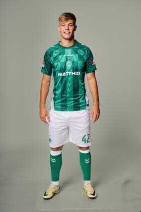 offizieller Portraittermin SV Werder Bremen 2024 2025 Keke Topp (Werder Bremen 42); 1.BL Porträttermin 2024 2025,