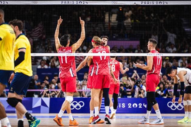Brazil x USA men&amp; 39;s indoor volleyball PARIS, IF - 05.08.2024: BRAZIL X USA MEN& 39;S INDOOR VOLLEYBALL - Volleyball - Paris 2024 Olympics - Brazil (Photo: Luca Castro Fotoarena) x2588258x  LucaxCastro