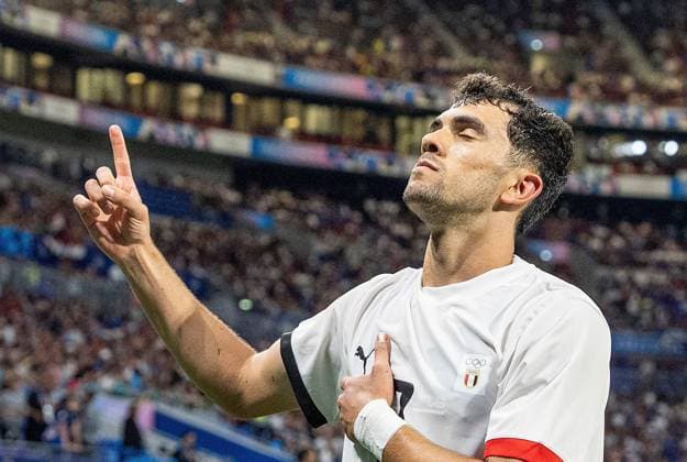 (240805) -- LYON, Aug. 5, 2024 -- Mahmoud Saber of Egypt reacts during the men s simifinal match of football between France and Egypt of Paris 2024 Olympic Games, Olympische Spiele, Olympia, OS in Lyon, France, Aug. 5, 2024. ) (PARIS 2024)FRANCE-LYON-OLY-FOOTBALL SunxFei 