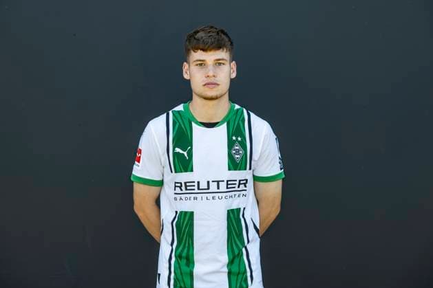 Fußball, Borussia Mönchengladbach Porträttermin 2024 2025 Lukas Ullrich