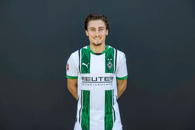 Fußball, Borussia Mönchengladbach Porträttermin 2024 2025 Rocco Reitz