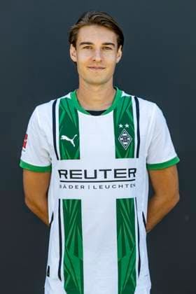 Fußball, Borussia Mönchengladbach Porträttermin 2024 2025 Florian Neuhaus