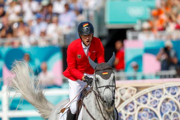 Sport Themen der Woche KW32 Sport Bilder des Tages PARIS - Olympische Sommer Spiele Olympic Summer Games 2024, PARIS - Olympische Sommer Spiele Olympic Summer Games 2024 KUKUK Christian (GER), Checker 47 Finale Springen Einzel Final Individual Show Jumping Paris, Schloss Versailles, ChÃ¢teau de Versailles 06. August 2024 - *** PARIS Olympic Summer Games Olympic Summer Games 2024, PARIS Olympic Summer Games Olympic Summer Games 2024 KUKUK Christian GER , Checker 47 Final Jumping Individual Final Individual Show Jumping Paris, Palace of Versailles, Château de Versailles 06 August 2024