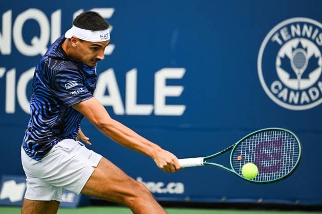MONTREAL, QC, CANADA - AUGUST 06: Lorenzo Sonego (ITA) returns the ball during a first round match at ATP, Tennis Herren National Bank Open on August 06, 2024 at IGA Stadium in Montreal, QC, Canada (Photo by David Kirouac) Montreal IGA Stadium QC Canada Copyright: xDavidxKirouacx