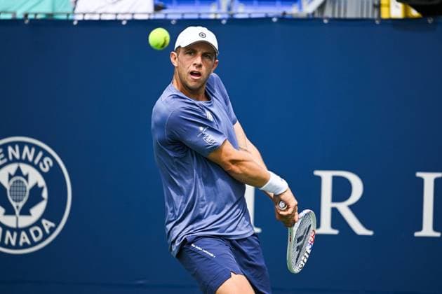 ATP, Tennis Herren National Bank Open 2024 MONTREAL, QC, CANADA - AUGUST 06: Tallon Griekspoor (NED) returns the ball during a first round match at ATP National Bank Open on August 06, 2024 at IGA Stadium in Montreal, QC, Canada (Photo by David Kirouac) Copyright: xBEAUTIFULxSPORTS Kirouacx