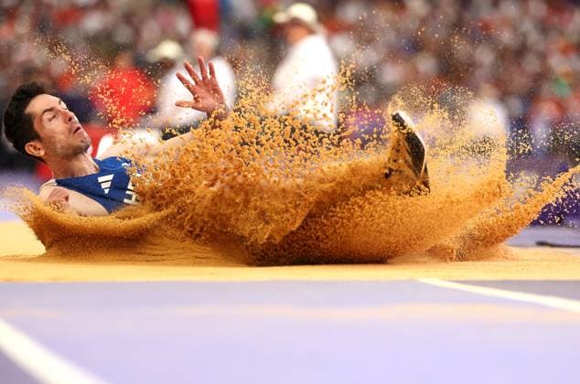 Sport Themen der Woche KW32 Sport Bilder des Tages (240806) -- PARIS, Aug. 6, 2024 -- Miltiadis Tentoglou of Greece competes during the men s long jump final of Athletics at the Paris 2024 Olympic Games, Olympische Spiele, Olympia, OS in Paris, France, Aug. 6, 2024. ) (PARIS2024) FRANCE-PARIS-OLY-ATHLETICS-LONG JUMP-MEN LixMing 
