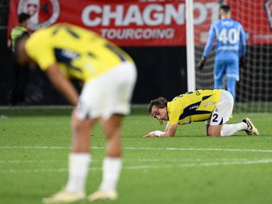 VALENCIENNES - Caglar Soyuncu of Fenerbahce SK is disappointed during the UEFA Champions League third qualifying round between Lille OSC and Fenerbahce SK at Stade du Hainaut on August 6, 2024 in Valenciennes, France. ANP Hollandse Hoogte UEFA Champions League, Third qualifying round, 1st leg 2024 25 xVIxANPxSportx xGerritxvanxKeulenxIVx 505340866 originalFilename: 505340866.jpg