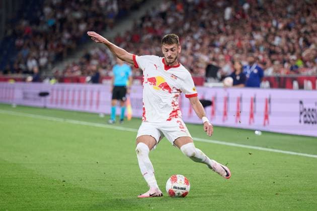 Salzburg, Österreich 06. August 2024: Champions League - Qualifikation - 2024 2025 - RB Salzburg vs. FC Twente Enschede Im Bild: Aleksa Terzic (RB) Red Bull Arena Copyright: xFotostandx xWassmuthx