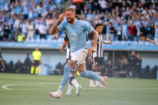 Malmo FF v PAOK FC, UEFA Champions League qualification, Malmoe, Sweden Malmoe, Sweden. 06th, August 2024. Pontus Jansson (18) of Malmo FF scores for 1-0 during the UEFA Champions League qualification match between Malmo FF and PAOK FC at Eleda Stadion in Malmo. Malmö Sweden  Copyright: xGonzalesxPhoto TobiasxJorgensenx