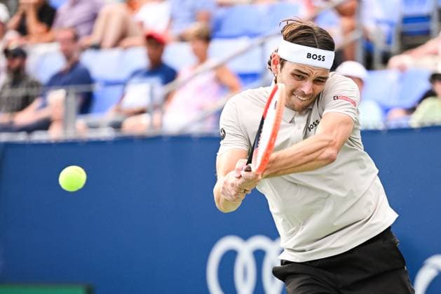 MONTREAL, QC - AUGUST 07: Taylor Fritz (USA) returns the ball during a first round match at ATP, Tennis Herren National Bank Open on August 07, 2024 at IGA Stadium in Montreal, QC (Photo by David Kirouac Icon Sportswire) TENNIS: AUG 07 National Bank Open EDITORIAL USE ONLY Icon240807065