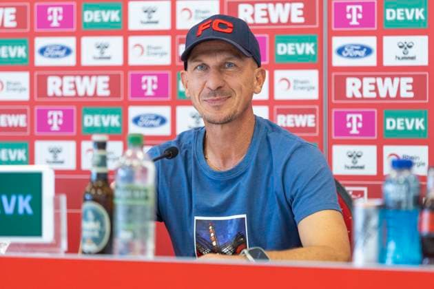 1. FC Köln, Pressekonferenz; 08.08.2024 Gerhard Struber (1. FC Köln, Trainer) bei der Pressekonferenz des 1. FC Köln vor dem Spiel gegen die SV Elversberg, am 08.08.2024, Geissbockheim, Köln DFL regulations prohibit any use of photographs as image sequences and or quasi-video