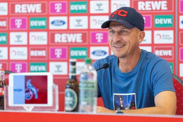 1. FC Köln, Pressekonferenz; 08.08.2024 Gerhard Struber (1. FC Köln, Trainer) bei der Pressekonferenz des 1. FC Köln vor dem Spiel gegen die SV Elversberg, am 08.08.2024, Geissbockheim, Köln DFL regulations prohibit any use of photographs as image sequences and or quasi-video