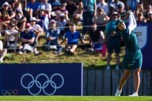 (240808) -- SAINT-QUENTIN-EN-YVELINES, Aug. 8, 2024 -- Lee Minjee of Australia competes during the women s individual stroke play round 2 of golf at the Paris 2024 Olympic Games, Olympische Spiele, Olympia, OS in Saint-Quentin-en-Yvelines, France, on Aug. 8, 2024. ) (PARIS2024)FRANCE-SAINT-QUENTIN-EN-YVELINES-OLY-GOLF DuxYu 