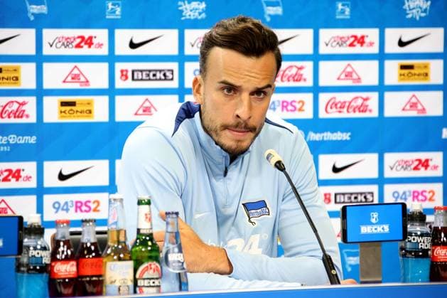 DEU, DFL, 2. FBL, Hertha BSC PK, 08.08.2024, Hertha-Geschaeftsstelle, Berlin, DEU, DFL, 2. FBL, Hertha BSC PK, im Bild Haris Tabakovic (Hertha BSC Berlin 25) DFL - regulations prohibit any use of Photographs as image sequences and or quasi-video Foto: Juergen Engler nordphoto GmbH