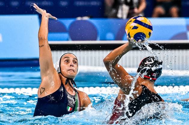 Chiara Tabani of Italy during the Water polo, Wasserball women match between team Italy (white caps) and team Canada (blue caps) of the Paris 2024 Olympic Games, Olympische Spiele, Olympia, OS at La Defense Arena in Paris (France), August 08, 2024. Giorgio Scala