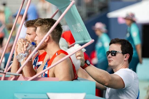 240808 Johannes Quandel, Physiotherapist of Norway in a men s Beach volleyball, Beachvolleyball semifinal match between Germany and Norway during day 13 of the Paris 2024 Olympics on August 8, 2024 in Paris. Photo: Jon Olav Nesvold BILDBYRAN COP 217 JE0103 beachvolleyboll beach volleyball sandvolleyball paris 2024 olympics day 13 germany - norway bbeng Copyright: JONxOLAVxNESVOLD BB240808JE073