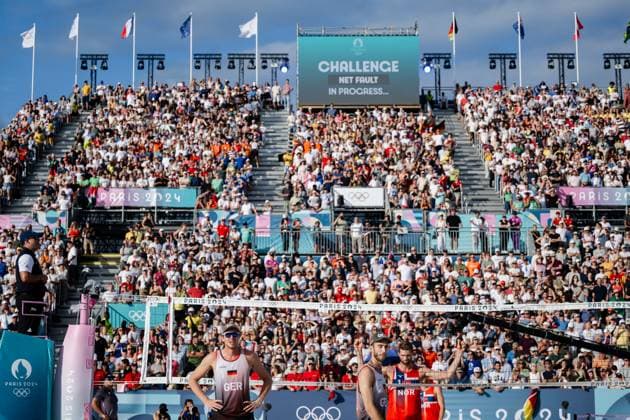 240808 Anders Mol and Christian Sorum of Norway react in a men s Beach volleyball, Beachvolleyball semifinal match between Germany and Norway during day 13 of the Paris 2024 Olympics on August 8, 2024 in Paris. Photo: Jon Olav Nesvold BILDBYRAN COP 217 JE0103 beachvolleyboll beach volleyball sandvolleyball paris 2024 olympics day 13 germany - norway bbeng depp Copyright: JONxOLAVxNESVOLD BB240808JE094