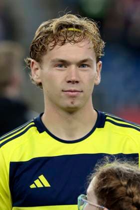 FOXBOROUGH, MA - AUGUST 06: Nashville SC left winger Jacob Shaffelburg (14) before a Leagues Cup match between the New England Revolution and Nashville SC on August 6, 2024, at Gillette Stadium in Foxborough, Massachusetts. (Photo by Fred Kfoury III Icon Sportswire) SOCCER: AUG 06 Leagues Cup - New England Revolution vs Nashville SC EDITORIAL USE ONLY Icon482240806052