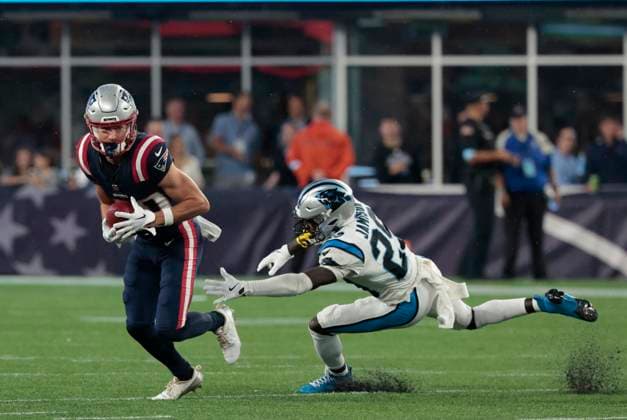 FOXBOROUGH, MA - AUGUST 08: New England Patriots wide receiver David Wallis (30) gets past Carolina Panthers cornerback D Shawn Jamison (29) during a preseason game between the New England Patriots and the Carolina Panthers on August 8, 2024, at Gillette Stadium in Foxborough, Massachusetts. (Photo by Fred Kfoury III Icon Sportswire) NFL, American Football Herren, USA AUG 08 Preseason Panthers at Patriots EDITORIAL USE ONLY Icon482240808019