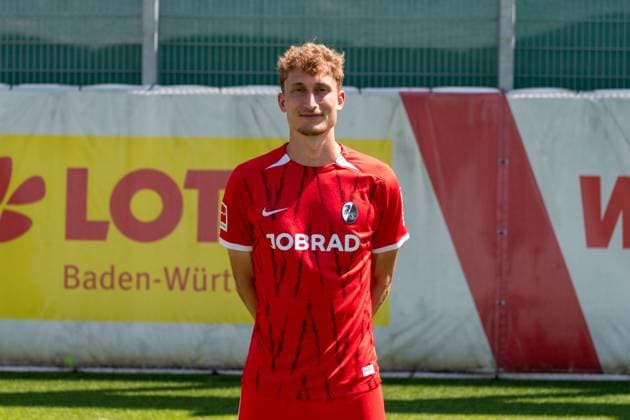 Patrick Osterhage; SC Freiburg 06; GER, SC Freiburg, 1.BL, Portraettermin 2024 2025, 08.08.2024, GER, SC Freiburg, 1.BL, Portraettermin 2024 2025, 08.08.2024 Freiburg Copyright: xEibner-Pressefoto WolfgangxFrankx EP_WFK