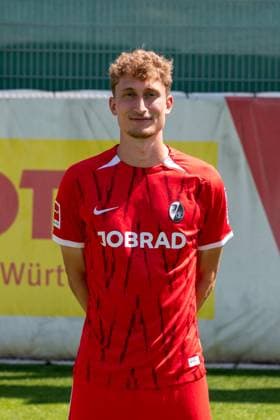 Patrick Osterhage; SC Freiburg 06; GER, SC Freiburg, 1.BL, Portraettermin 2024 2025, 08.08.2024, GER, SC Freiburg, 1.BL, Portraettermin 2024 2025, 08.08.2024 Freiburg Copyright: xEibner-Pressefoto WolfgangxFrankx EP_WFK