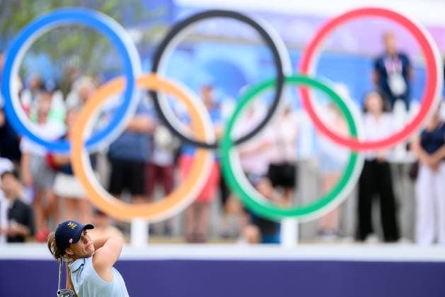 Sport Bilder des Tages 240809 Linn Grant of Sweden competes in women s individual golf round 3 during day 14 of the Paris 2024 Olympic Games, Olympische Spiele, Olympia, OS on August 9, 2024 in Paris. Photo: Ludvig Thunman BILDBYRAN kod LT LT0665 golf olympic games olympics os ol olympiska spel olympiske leker paris 2024 paris-os paris-ol 14 bbeng sverige Copyright: LUDVIGxTHUNMAN BB240809LT002