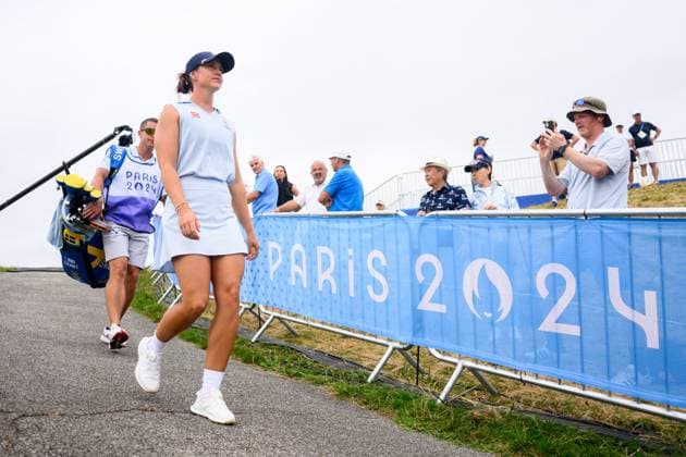 240809 Linn Grant of Sweden competes in women s individual golf round 3 during day 14 of the Paris 2024 Olympic Games, Olympische Spiele, Olympia, OS on August 9, 2024 in Paris. Photo: Ludvig Thunman BILDBYRAN kod LT LT0665 golf olympic games olympics os ol olympiska spel olympiske leker paris 2024 paris-os paris-ol 14 bbeng sverige Copyright: LUDVIGxTHUNMAN BB240809LT003