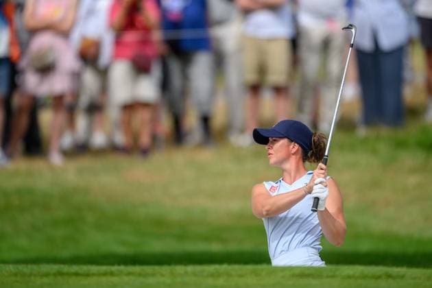 240809 Linn Grant of Sweden competes in women s individual golf round 3 during day 14 of the Paris 2024 Olympic Games, Olympische Spiele, Olympia, OS on August 9, 2024 in Paris. Photo: Ludvig Thunman BILDBYRAN kod LT LT0665 golf olympic games olympics os ol olympiska spel olympiske leker paris 2024 paris-os paris-ol 14 bbeng sverige Copyright: LUDVIGxTHUNMAN BB240809LT011