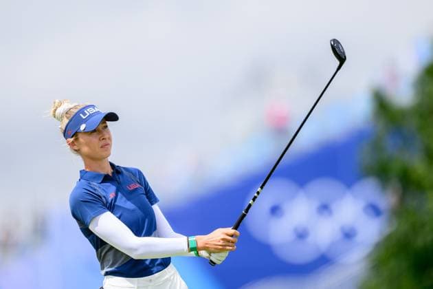 240809 Nelly Korda of USA competes in women s individual golf round 3 during day 14 of the Paris 2024 Olympic Games, Olympische Spiele, Olympia, OS on August 9, 2024 in Paris. Photo: Ludvig Thunman BILDBYRAN kod LT LT0665 golf olympic games olympics os ol olympiska spel olympiske leker paris 2024 paris-os paris-ol 14 bbeng usa grappa33 Copyright: LUDVIGxTHUNMAN BB240809LT044