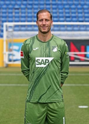 Oliver Baumann , TSG 1899 Hoffenheim . Porträttermin TSG 1899 Hoffenheim 2024-2025 . Sinsheim, GER, 07.08.2024 ,Fussball 1. Bundesliga 2024 2025 . Editorial use only !
