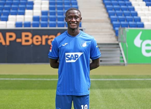Diadie Samassekou , TSG 1899 Hoffenheim . Porträttermin TSG 1899 Hoffenheim 2024-2025 . Sinsheim, GER, 07.08.2024 ,Fussball 1. Bundesliga 2024 2025 . Editorial use only !